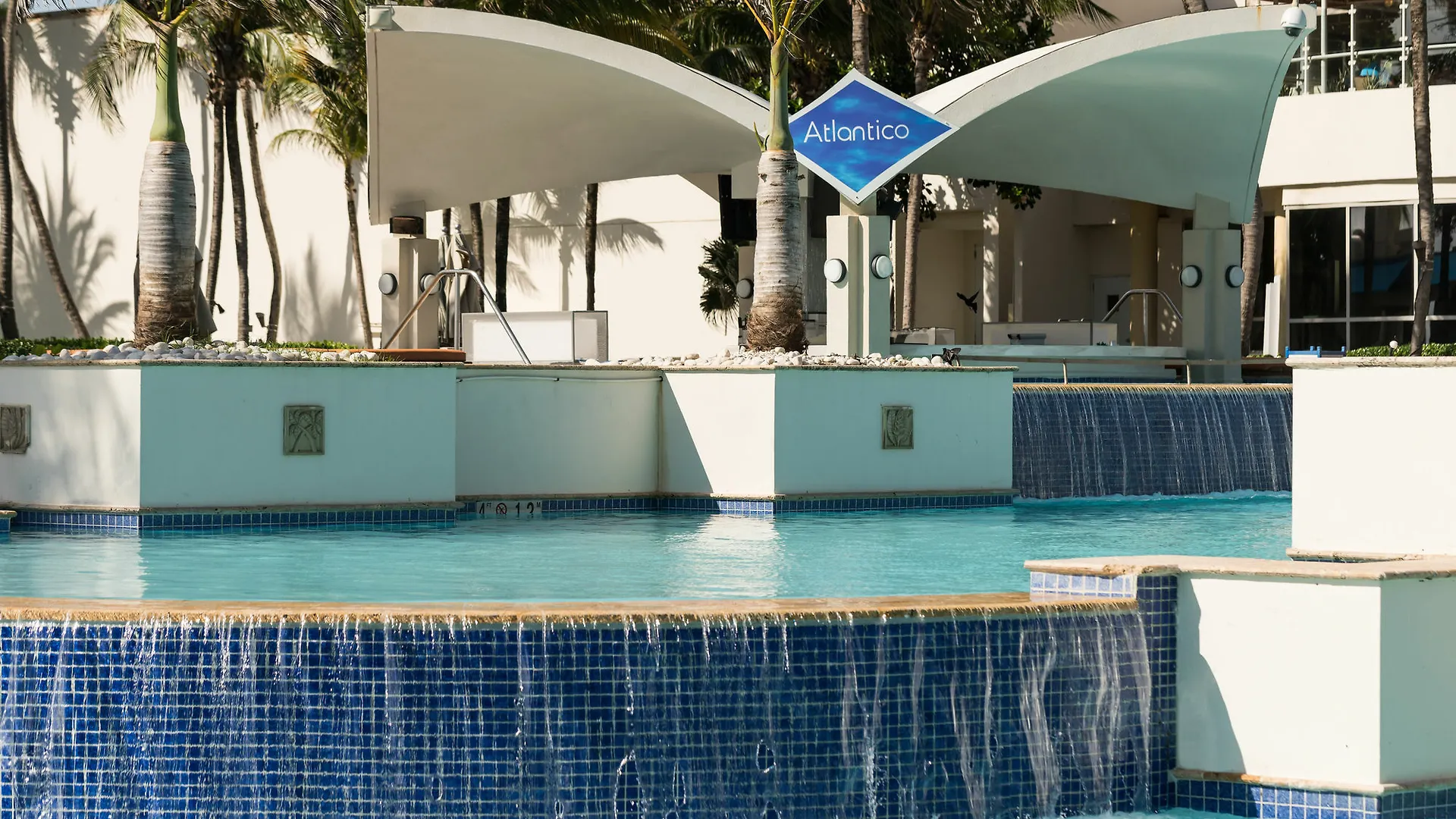 Resort Condado Lagoon Villas At Caribe Hilton San Juan